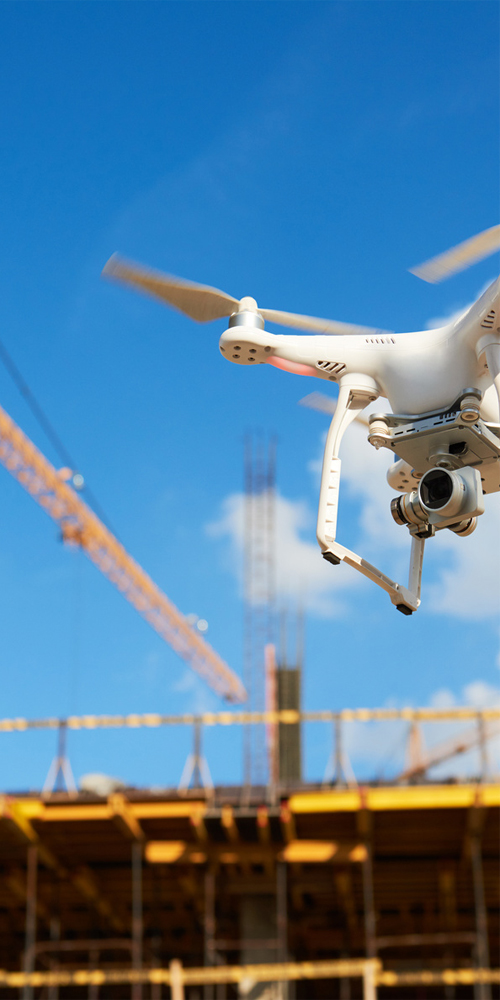 ドローン測量は愛知県が推進している新規の測量法ともなります。